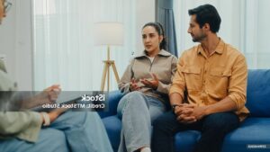 Couple meeting with a divorce mediator in Suffolk County